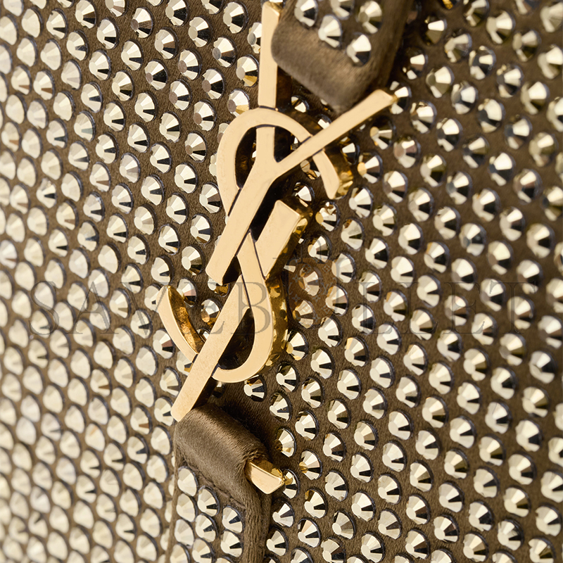 YSL LE 5 À 7 SUPPLE BABY IN SILK SATIN AND CRYSTALS 809464FADSQ2803 (16*15*7cm) YSL LE 5 À 7 SUPPLE BABY IN SILK SATIN AND CRYSTALS 809464FADSQ2803 (16*15*7cm)